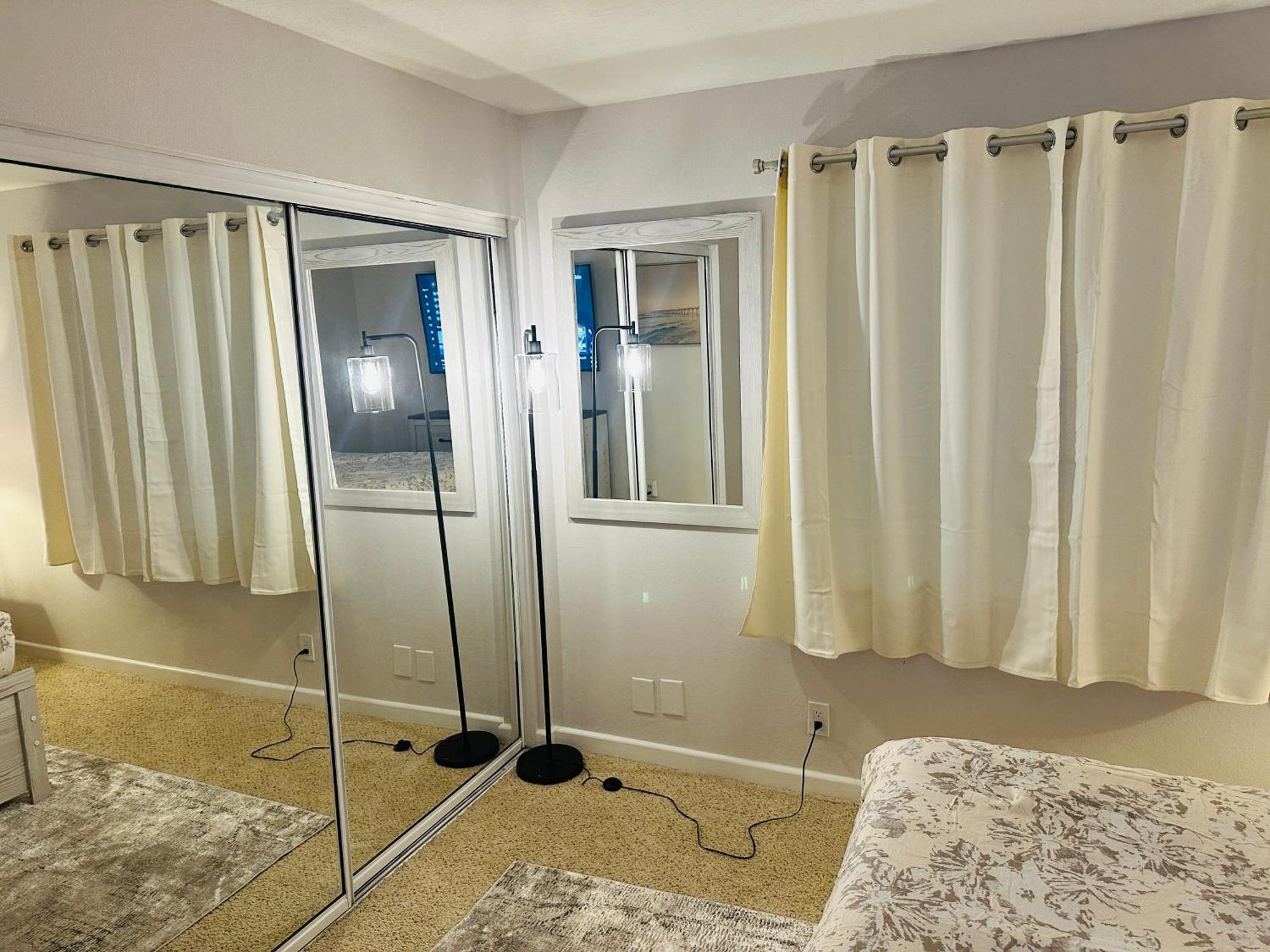 Mid-city Charm 2br Near Hotspots! *